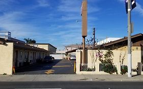 Hollywood Park Motel